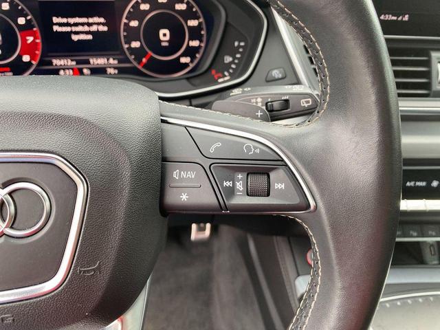Photo of 2020 Moonlight Blue Metallic Audi SQ5