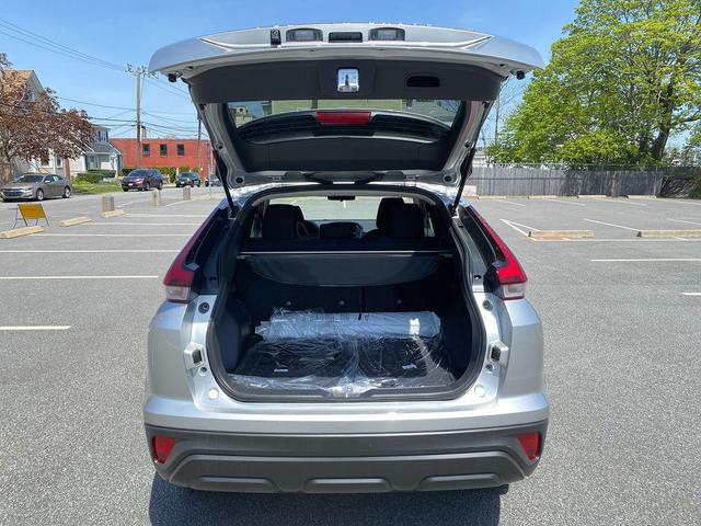Photo of 2025 Alloy Silver Metallic Mitsubishi Eclipse Cross