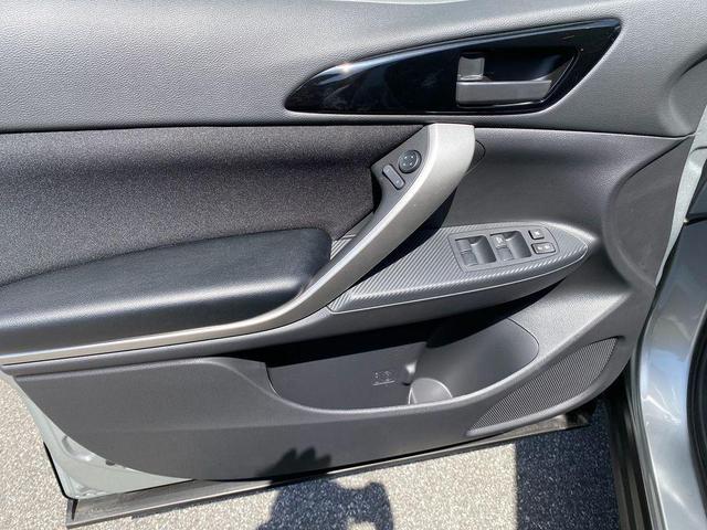 Photo of 2025 Alloy Silver Metallic Mitsubishi Eclipse Cross