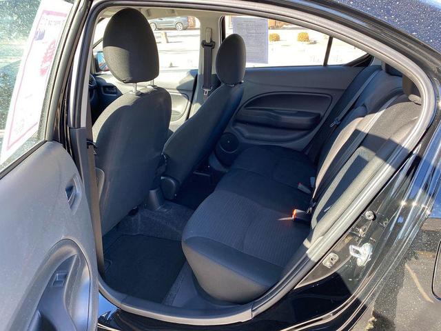 Photo of 2024 Jet Black Metallic Mitsubishi Mirage G4