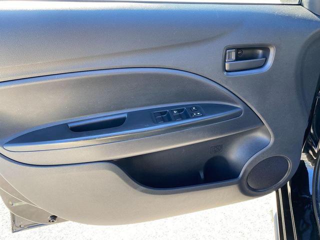 Photo of 2024 Jet Black Metallic Mitsubishi Mirage G4