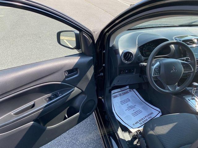 Photo of 2024 Jet Black Metallic Mitsubishi Mirage G4