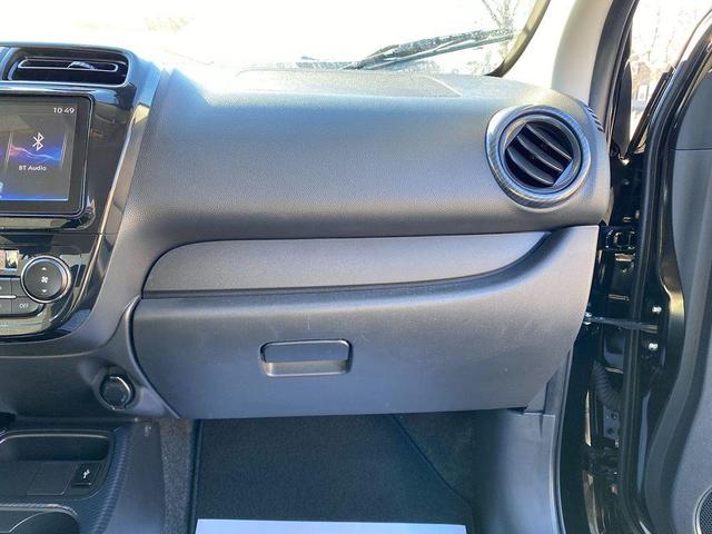 Photo of 2024 Jet Black Metallic Mitsubishi Mirage G4