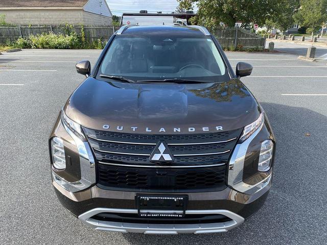 Photo of 2022 Deep Bronze Metallic Mitsubishi Outlander