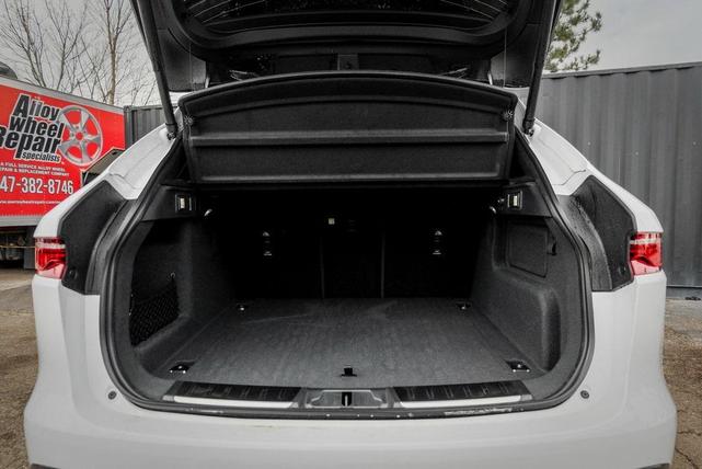 Photo of 2026 Fuji White Jaguar F-PACE