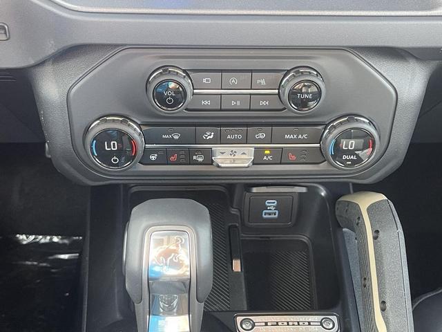 Photo of 2025 OXFORD WHITE Ford Bronco