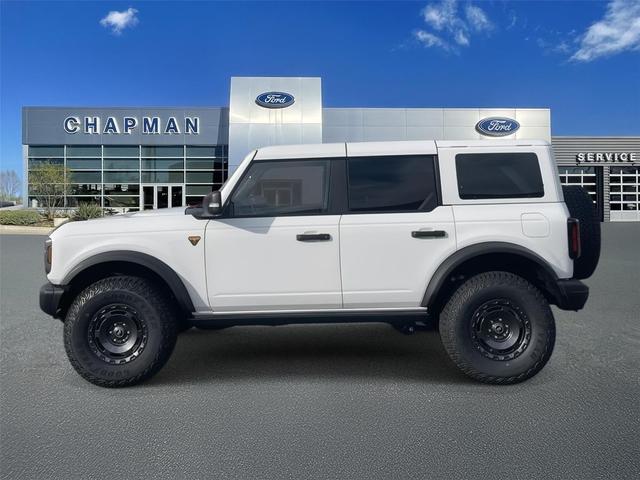 Photo of 2025 OXFORD WHITE Ford Bronco