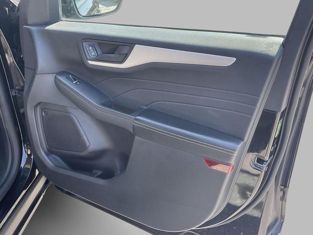 Photo of 2022 AGATE BLACK METALLIC Ford Escape