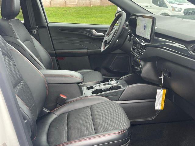 Photo of 2024 STAR WHITE METALLIC TRI-COAT Ford Escape