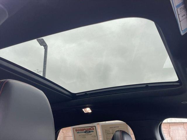 Photo of 2024 STAR WHITE METALLIC TRI-COAT Ford Escape