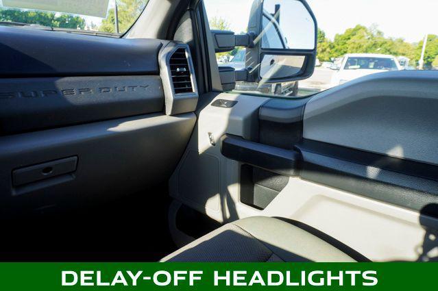 Photo of 2021 Oxford White Ford F-250
