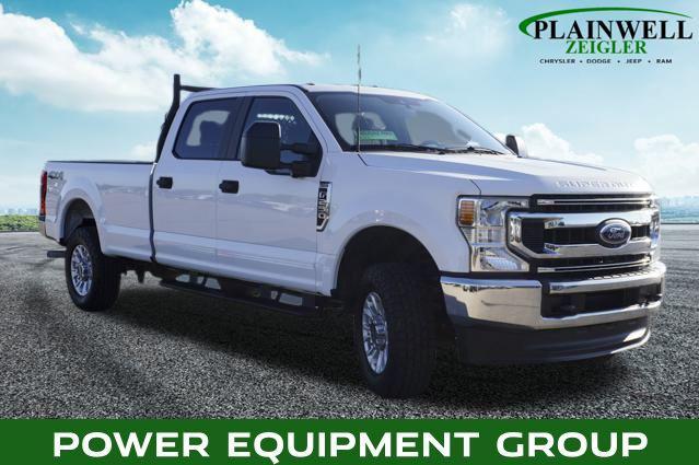 Photo of 2021 Oxford White Ford F-250