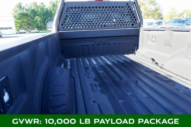 Photo of 2021 Oxford White Ford F-250