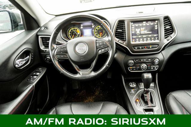 Photo of 2019 Sting-Gray Clearcoat Jeep Cherokee