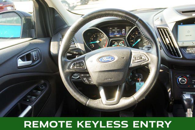 Photo of 2017 Lightning Blue Metallic Ford Escape