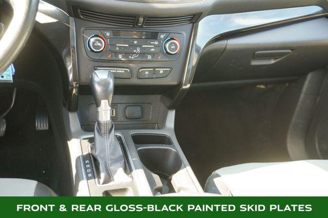 Photo of 2017 Lightning Blue Metallic Ford Escape