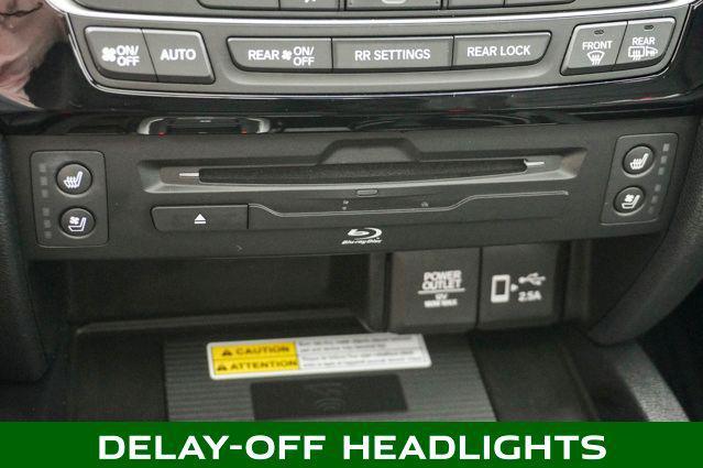 Photo of 2020 Modern Steel Metallic Honda Pilot