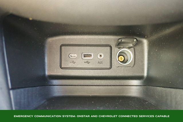 Photo of 2022 Blue Glow Metallic Chevrolet Equinox