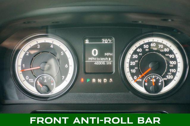 Photo of 2019 Brilliant Black Crystal Pearlcoat RAM 1500