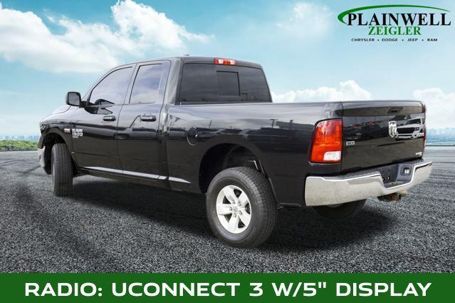 Photo of 2019 Brilliant Black Crystal Pearlcoat RAM 1500