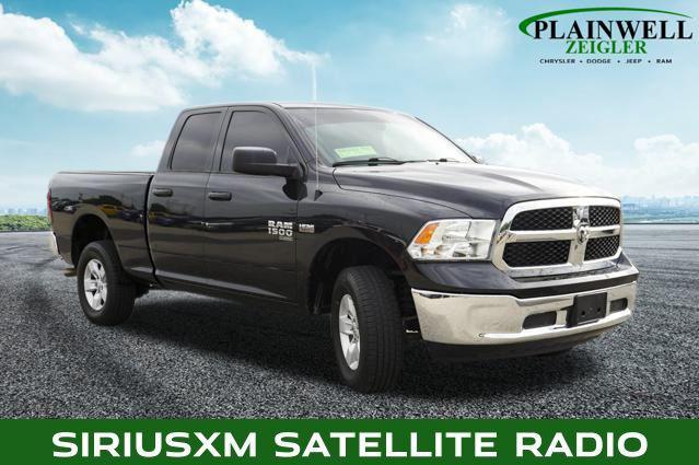Photo of 2019 Brilliant Black Crystal Pearlcoat RAM 1500