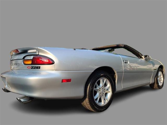 Photo of 2002 Sebring Silver Metallic Chevrolet Camaro
