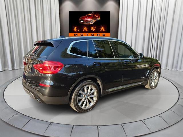 Photo of 2018 Black Sapphire Metallic BMW X3