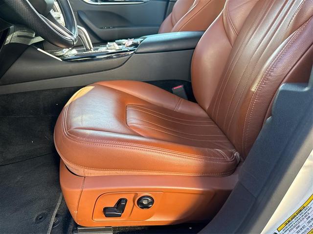 Photo of 2020 Bianco Maserati Levante