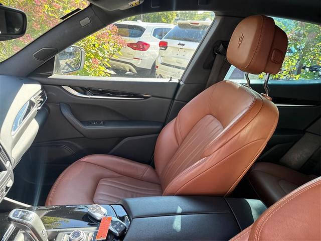 Photo of 2020 Bianco Maserati Levante