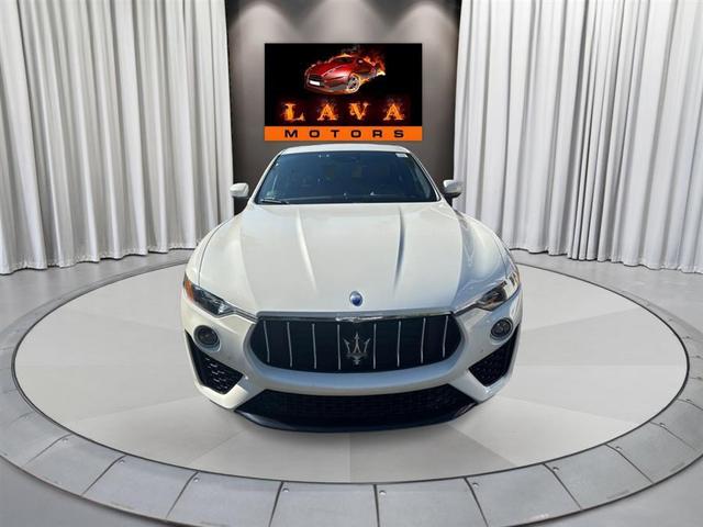 Photo of 2020 Bianco Maserati Levante