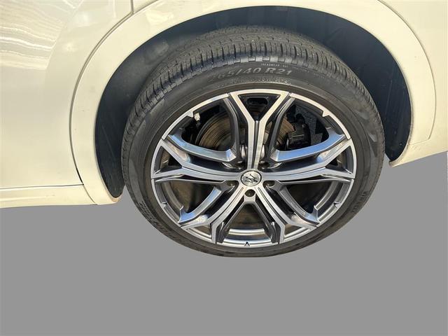 Photo of 2020 Bianco Maserati Levante