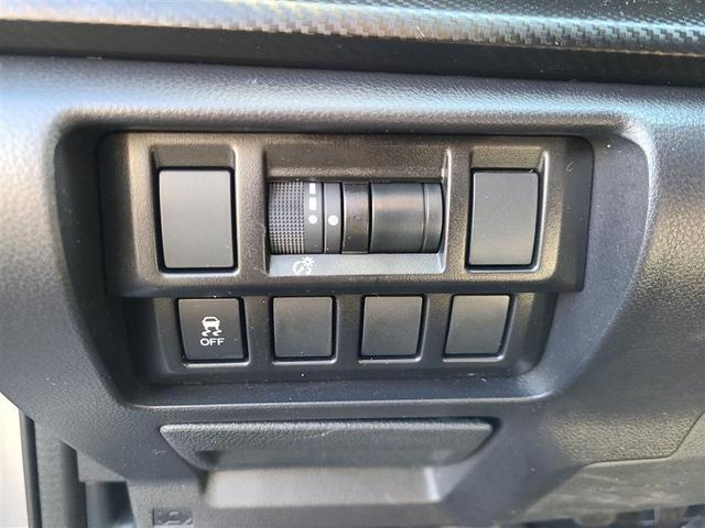 Photo of 2022 Ice Silver Metallic Subaru Impreza