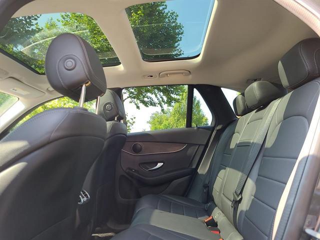 Photo of 2020 Obsidian Black Metallic Mercedes-Benz GLC 300