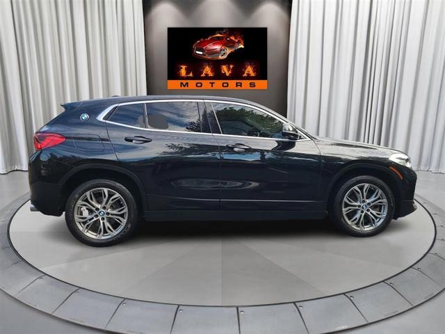 Photo of 2020 Black Sapphire Metallic BMW X2
