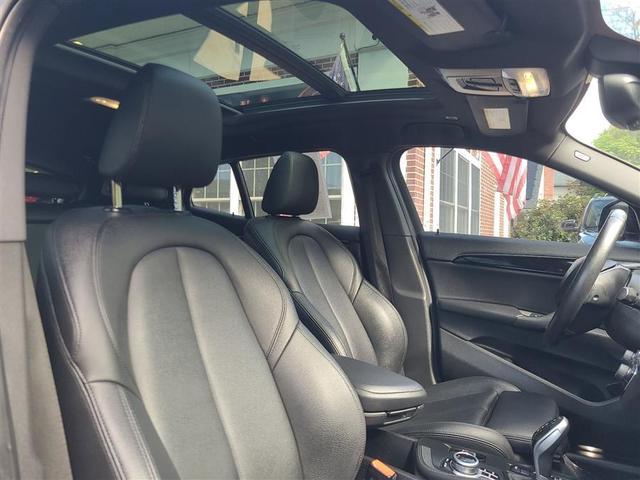 Photo of 2020 Black Sapphire Metallic BMW X2