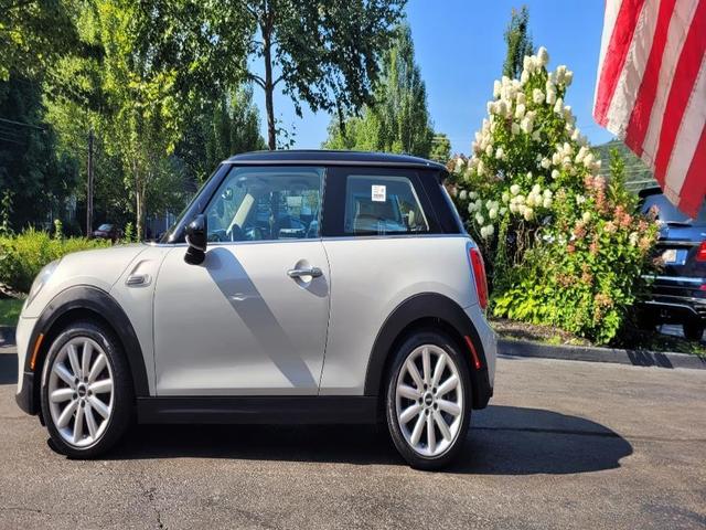Photo of 2016 Melting Silver Metallic MINI Hardtop
