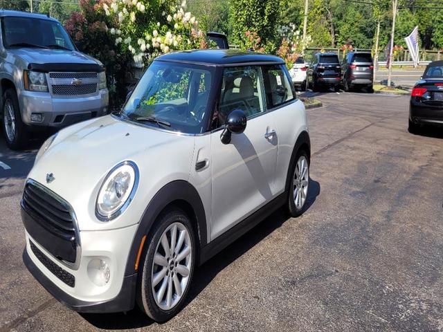 Photo of 2016 Melting Silver Metallic MINI Hardtop