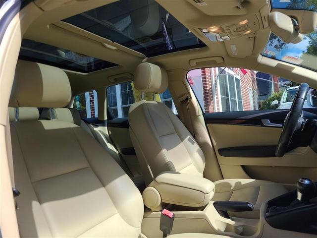 Photo of 2011 Ibis White Audi A3