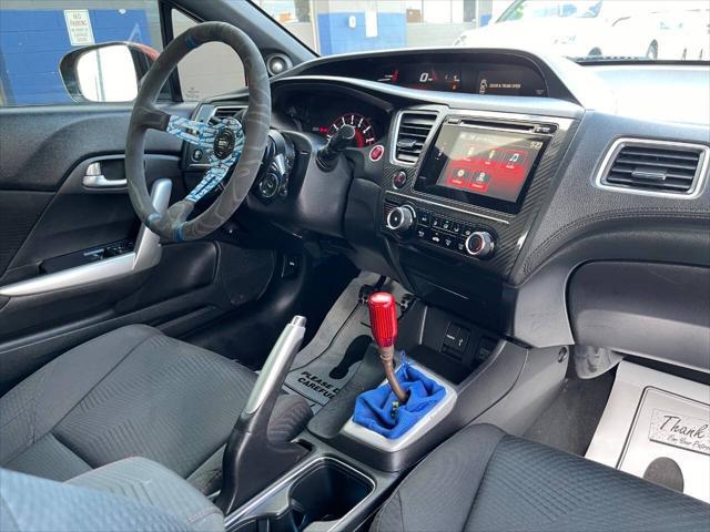 Photo of 2015 Orange Fire Pearl Honda Civic