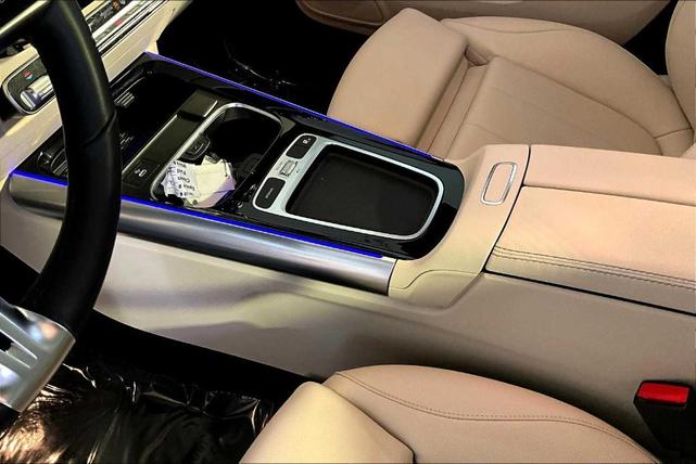 Photo of 2025 Cirrus Silver Metallic Mercedes-Benz GLA 250
