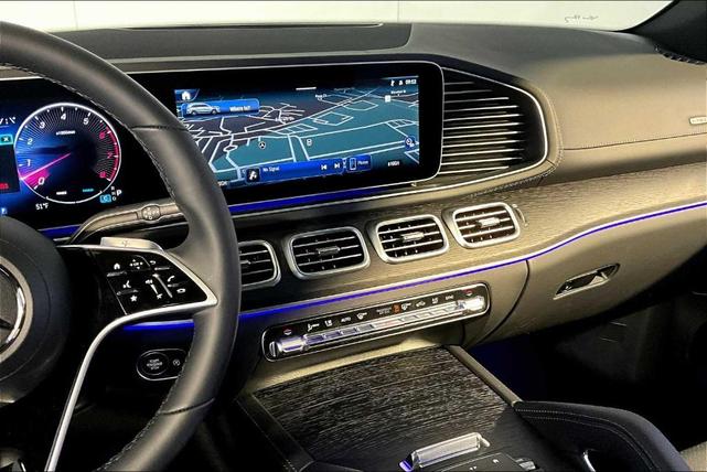 Photo of 2025 Black Mercedes-Benz GLS 450