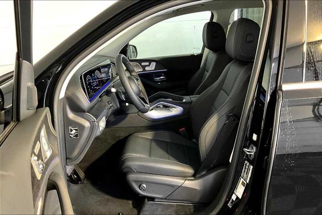 Photo of 2026 Black Mercedes-Benz GLS 450
