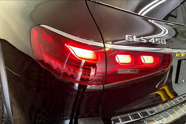 Photo of 2026 Black Mercedes-Benz GLS 450