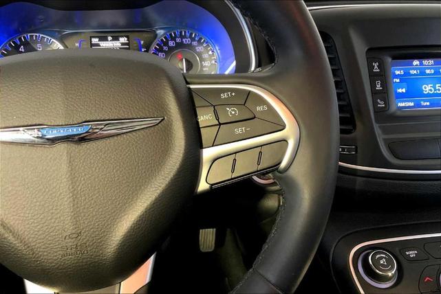 Photo of 2015 Bright White Clearcoat Chrysler 200