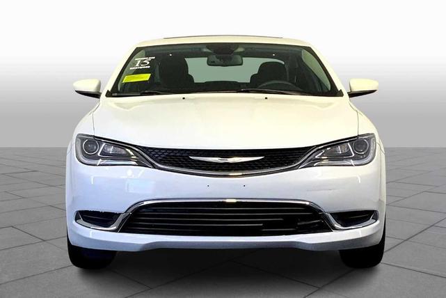 Photo of 2015 Bright White Clearcoat Chrysler 200