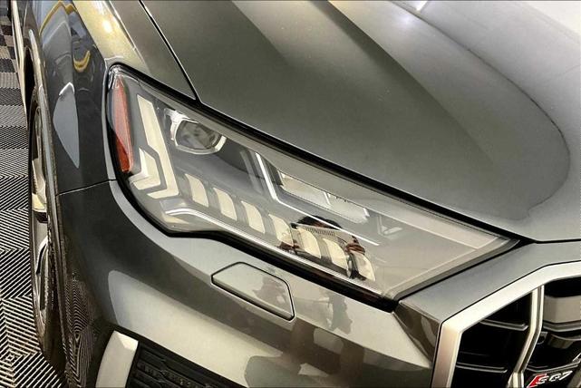Photo of 2022 Daytona Gray Pearl Effect Audi SQ7