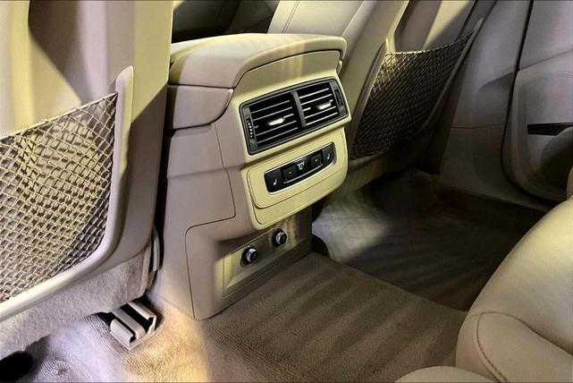 Photo of 2019 Carrara White Audi Q7