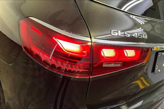 Photo of 2026 Black Mercedes-Benz GLS 450