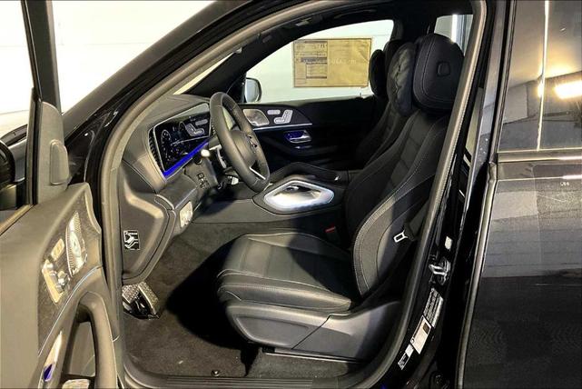 Photo of 2026 Black Mercedes-Benz GLS 450