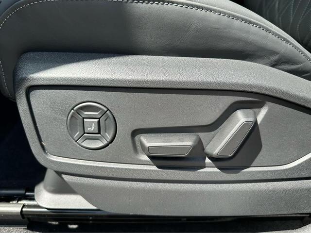 Photo of 2025 TAMBORA GRAY Audi SQ5